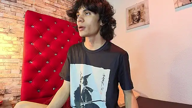 sc0rpius  online show from 03/20/25, 07:25