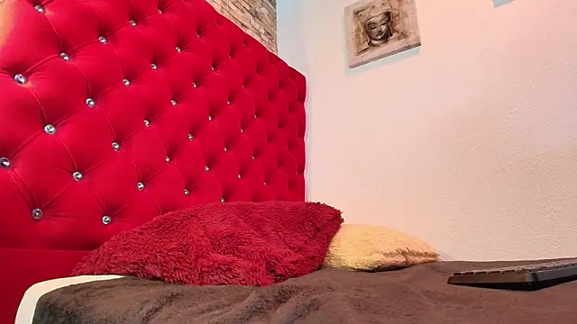 sc0rpius  online show from 03/21/25, 11:12