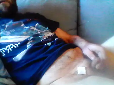 Andre35w online show from 12/18/25, 01:06