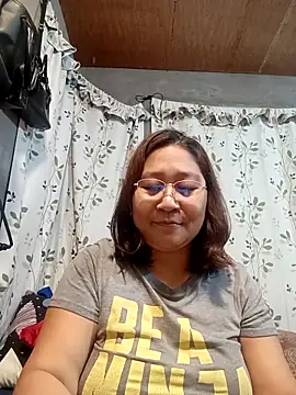 Snapshot of hotchubby88 chatting on 10/11/25, 12:43 hotchubby88 online show from 10/11/25, 12:43