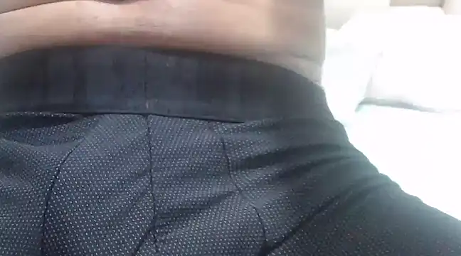 JhonTorres018 online show from 02/15/25, 01:21