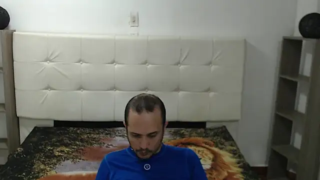 JhonTorres018 online show from 11/19/25, 04:01