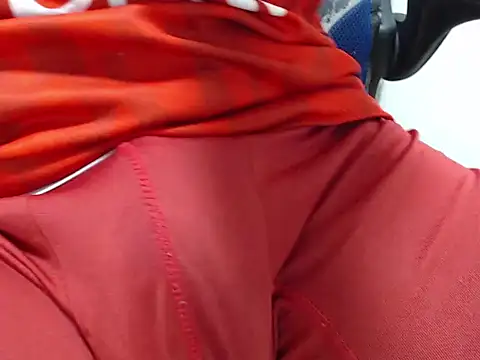 JhonTorres018 online show from 11/20/25, 09:09