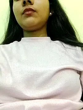 Snapshot of Aaradhna-hoy chatting on 02/28/25, 11:58 Aaradhna-hoy online show from 02/28/25, 11:58