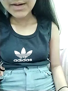 Snapshot of Aaradhna-hoy chatting on 03/07/25, 07:19 Aaradhna-hoy online show from 03/07/25, 07:19