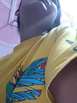 Snapshot of Aaradhna-hoy chatting on 10/04/25, 03:21 Aaradhna-hoy online show from 10/04/25, 03:21