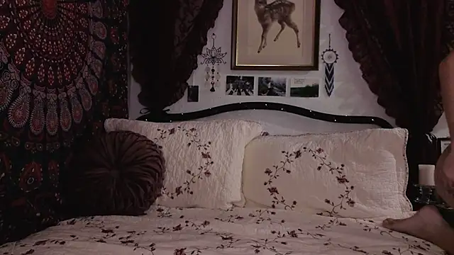 sinfulblonde1 online show from 04/18/26, 01:20