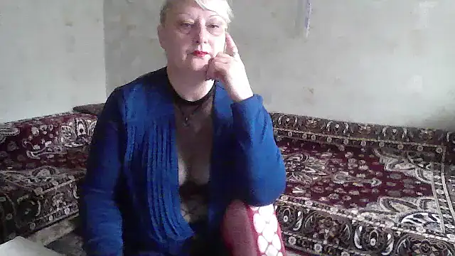 NikolinaBounty online show from 10/13/25, 09:20