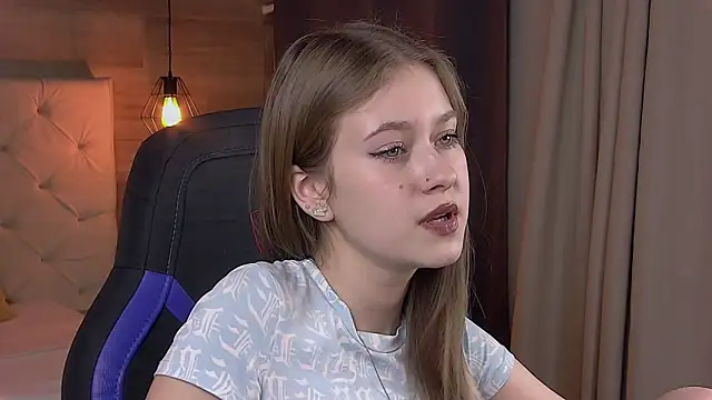 EveMundie online show from 02/28/25, 03:48