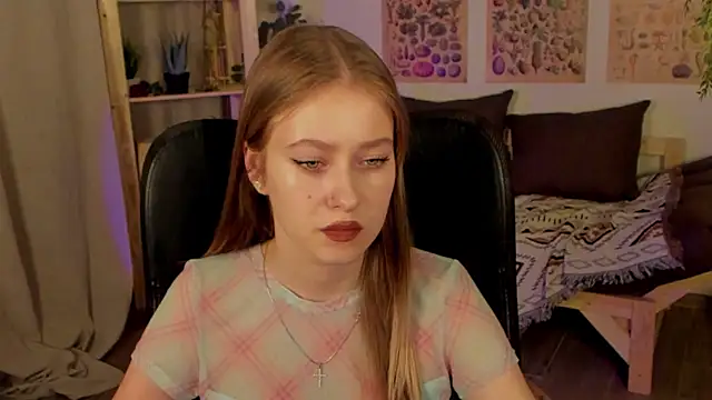 EveMundie online show from 03/20/25, 01:26