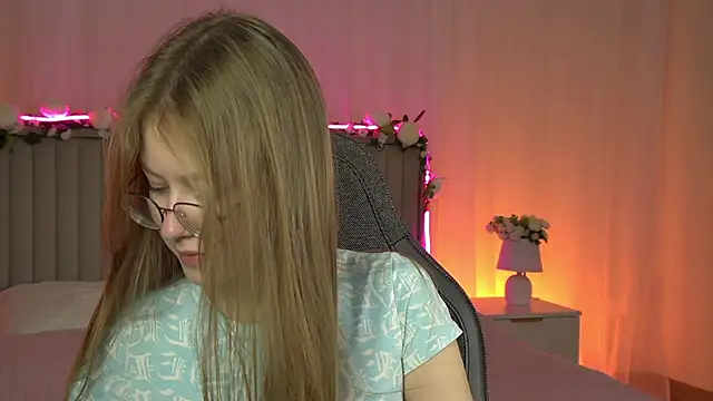 EveMundie online show from 10/03/25, 06:32