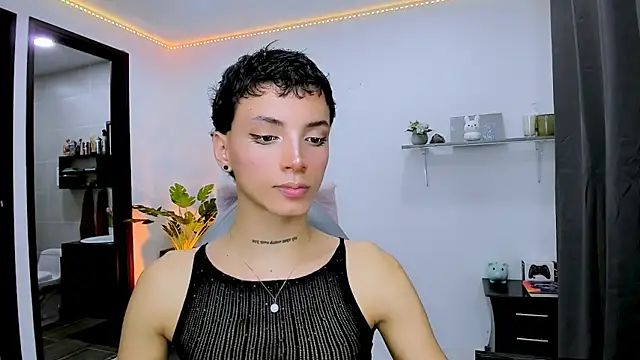 nilam valker online show from 09/09/25, 10:42