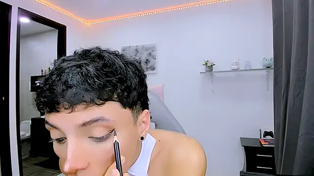 nilam valker online show from 09/27/25, 11:10