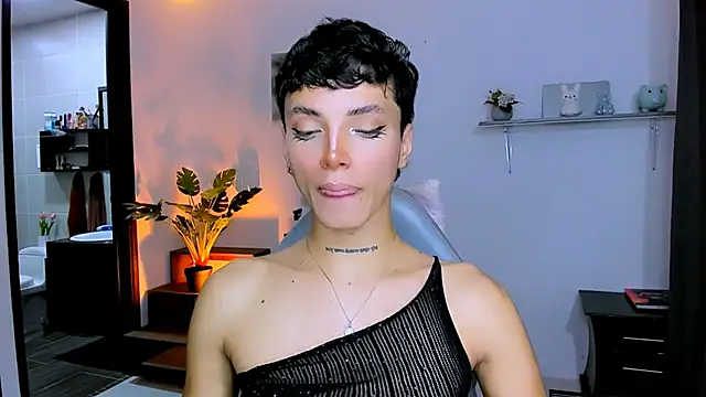 nilam valker online show from 10/12/25, 12:20