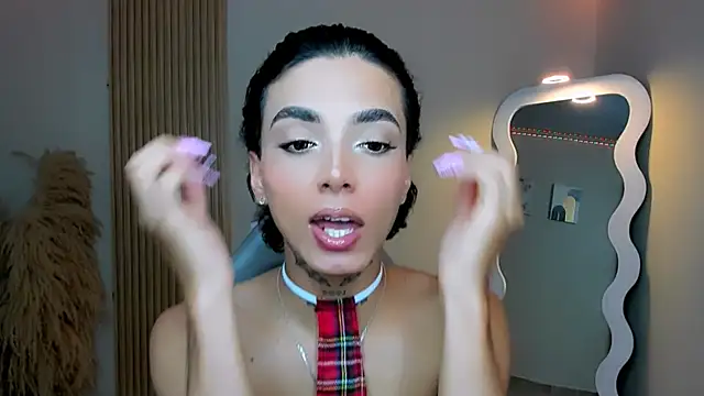 Snapshot of nilam_valker chatting on 07/18/26, 08:23 nilam valker online show from 07/18/26, 08:23