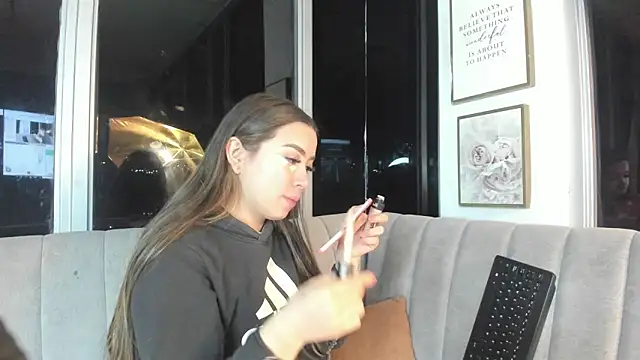 Snapshot of Ivanna_West chatting on 06/18/26, 09:58 Ivanna West online show from 06/18/26, 09:58