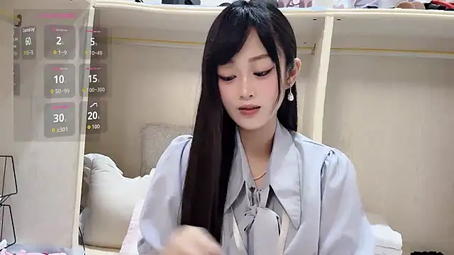 Snapshot of yueyue2003 chatting on 06/15/26, 12:29 yueyue2003 online show from 06/15/26, 12:29