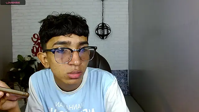 Martin Linares online show from 02/19/25, 01:28