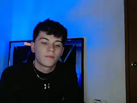 Smith boy 25 online show from 03/14/25, 01:16