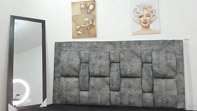 Chloe diamondss online show from 03/18/25, 06:57