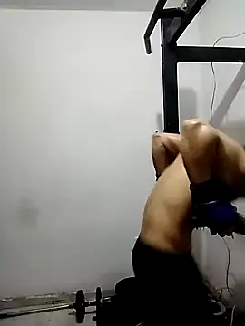 Snapshot of EntrenadorGym1 chatting on 02/21/25, 07:45 EntrenadorGym1 online show from 02/21/25, 07:45