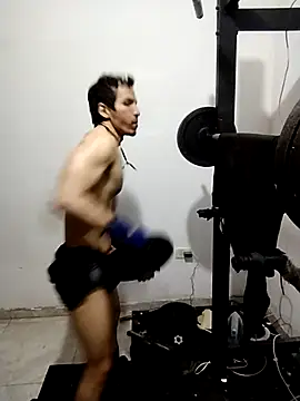 Snapshot of EntrenadorGym1 chatting on 03/04/25, 02:27 EntrenadorGym1 online show from 03/04/25, 02:27