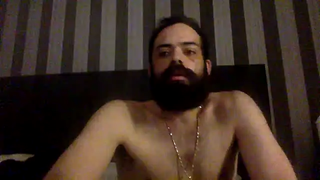 guccititi online show from 09/17/25, 06:37