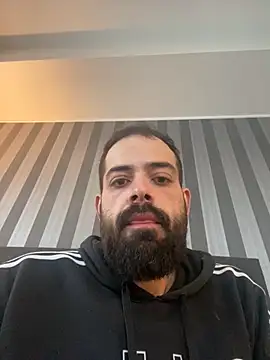 guccititi online show from 11/04/25, 05:23