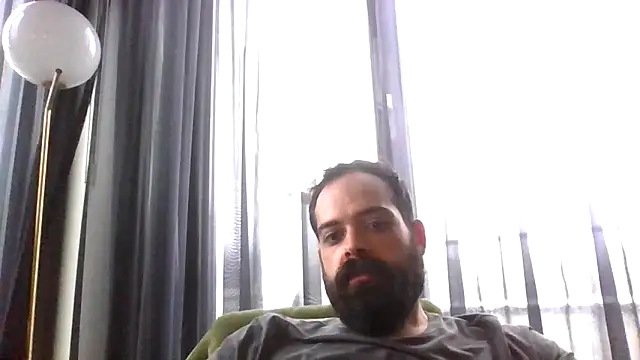 guccititi online show from 04/14/26, 08:26