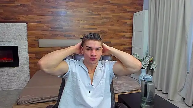 MaxKaiden online show from 03/10/26, 06:18