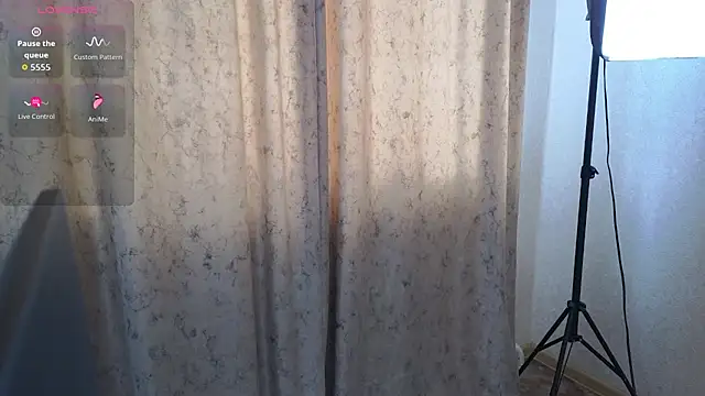 Snapshot of Sandra_Snowflake chatting on 01/11/26, 08:19 Sandra Snowflake online show from 01/11/26, 08:19