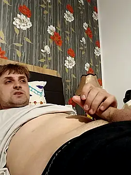 Snapshot of Eusuntnoulgigolo chatting on 05/05/26, 07:00 Eusuntnoulgigolo online show from 05/05/26, 07:00