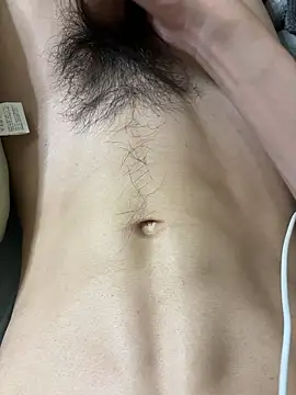 Snapshot of tsune694 chatting on 10/25/25, 04:24 tsune694 online show from 10/25/25, 04:24