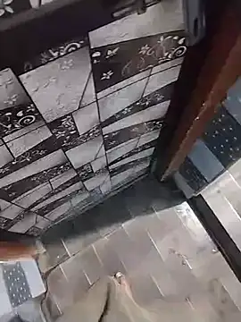 desi pb02 online show from 02/18/25, 06:04