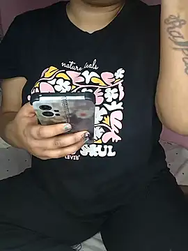 Snapshot of Sassy-soumu chatting on 02/27/25, 07:15 Sassy-soumu online show from 02/27/25, 07:15