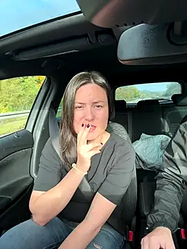 Snapshot of AvaFlowers6 chatting on 10/08/25, 07:39 AvaFlowers6 online show from 10/08/25, 07:39