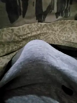 skiciyunis online show from 11/17/25, 09:53