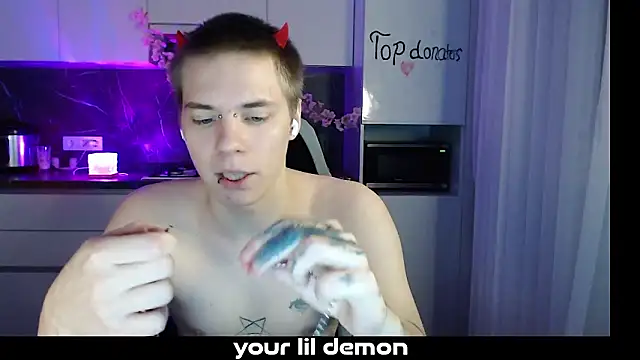 Snapshot of yourlildemon chatting on 03/11/26, 06:14 yourlildemon online show from 03/11/26, 06:14