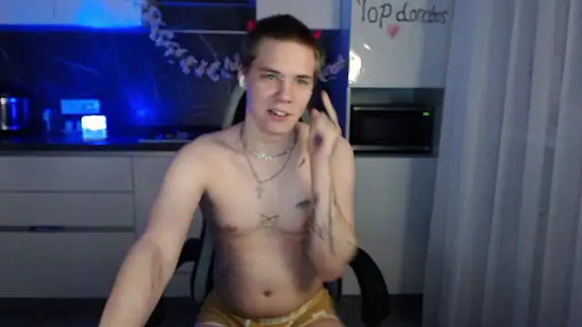 Snapshot of yourlildemon chatting on 03/13/26, 07:20 yourlildemon online show from 03/13/26, 07:20