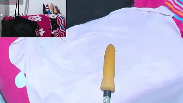 afroditacute15 online show from 02/05/26, 10:03