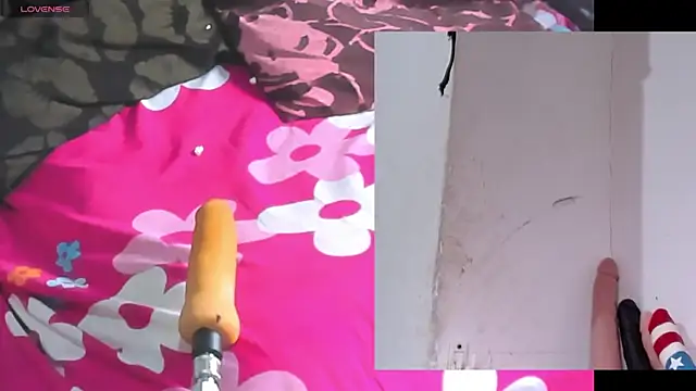 afroditacute15 online show from 02/08/26, 05:49