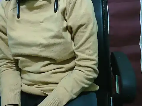 PreetyKitten online show from 01/11/26, 04:23