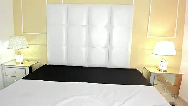 Pariss-Salvatore online show from 03/01/25, 07:48