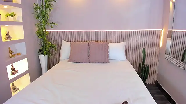 GeorginaReyes online show from 11/28/25, 10:56