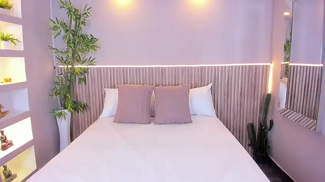 GeorginaReyes online show from 04/13/26, 10:59