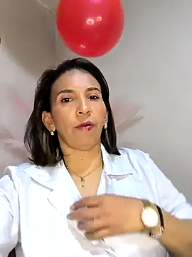 Snapshot of Mrsvictoriaaa chatting on 02/19/25, 02:12 Mrsvictoriaaa online show from 02/19/25, 02:12