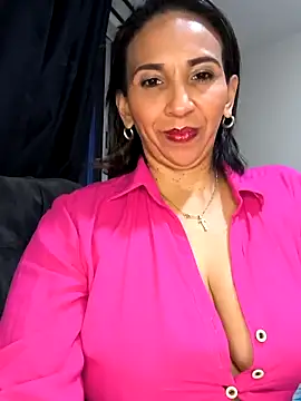 Snapshot of Mrsvictoriaaa chatting on 03/15/25, 12:47 Mrsvictoriaaa online show from 03/15/25, 12:47