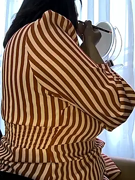 Mrsvictoriaaa online show from 03/27/26, 07:35