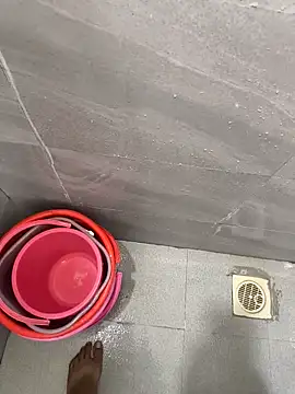 Ajzee online show from 04/22/26, 11:56