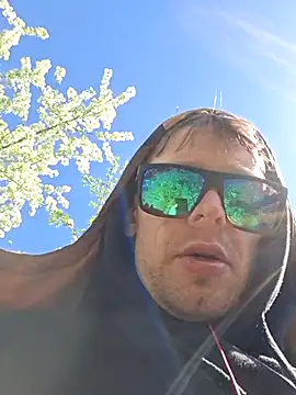 VickyDevilEU online show from 04/22/26, 09:11